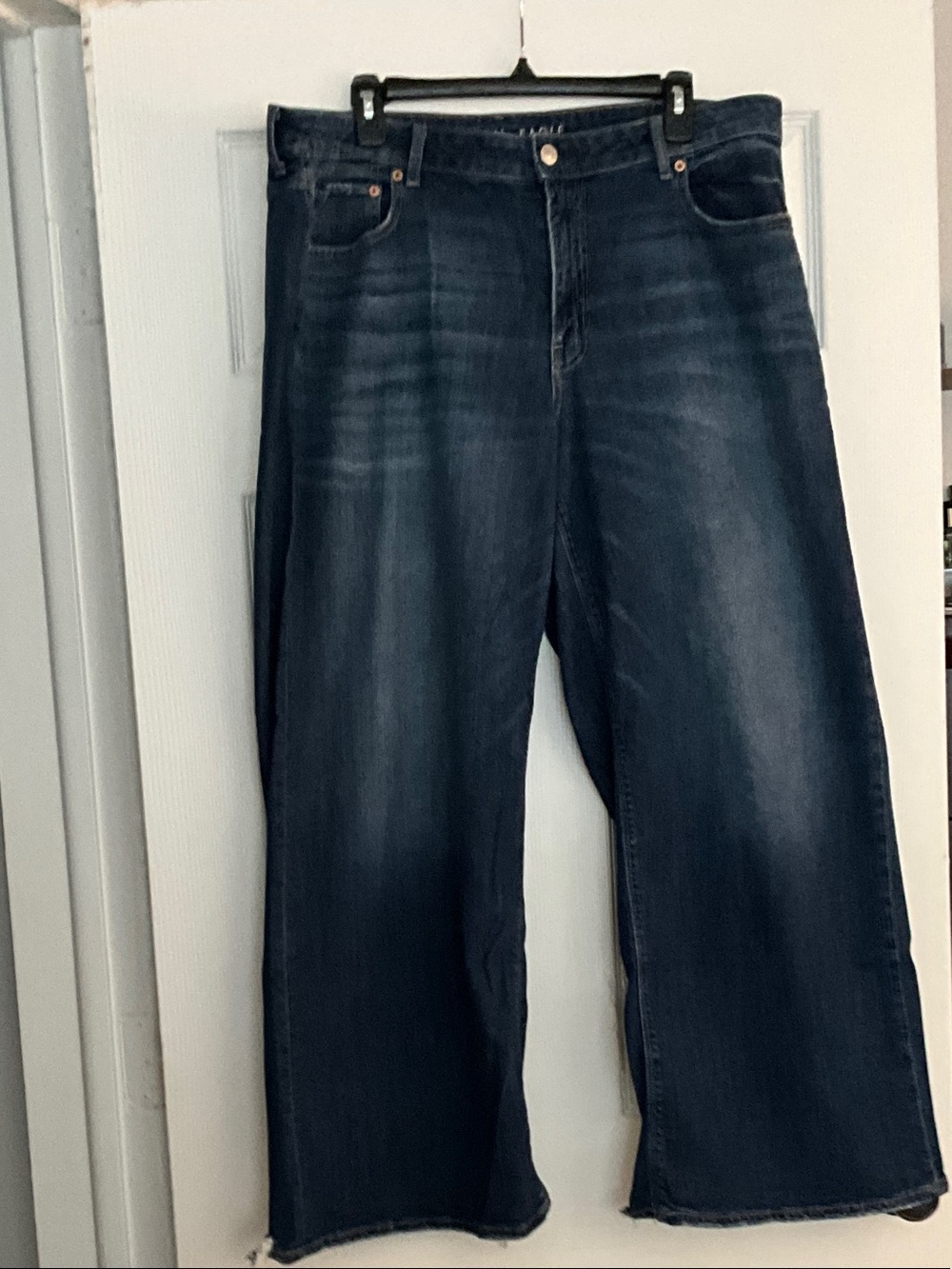 American Eagle Baggy Wide leg Dark Blue Jeans Size 14R - like NEW - Picture 1 of 7